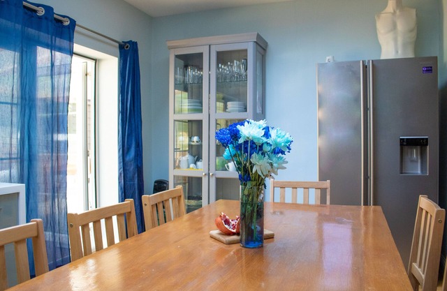 Lujosa casa de lujo en Londres para 12 personas, 5 habitaciones, 1 recepción, 2 jardines