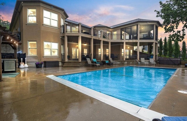 Luxury Lakefront Escape w/ Pool, Hot Tub & Theater