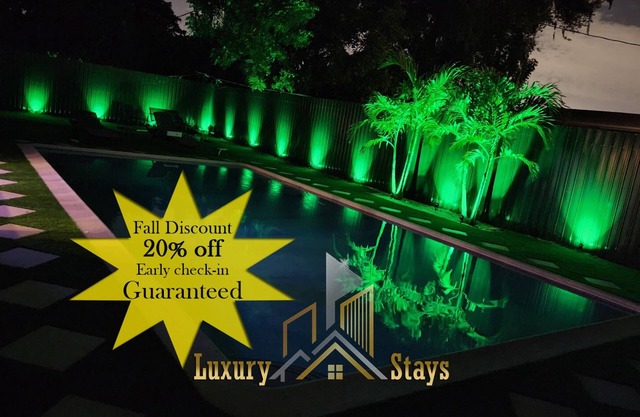 Luxury Stay Villa 16min 2 Beach /9Bds /Heated POOL /BBQ / Firepit / Games / Golf