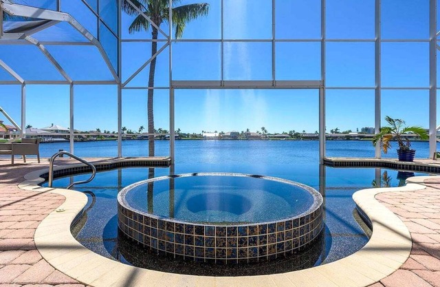 SO Coral del Cabo | Acceso al Golfo | Casa de 2 pisos con piscina de borde infinito, bar de cócteles y mesa de billar