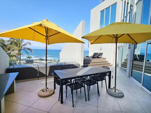 Luxury Penthouse Apartment 711 at La Montagne by First Private Stays