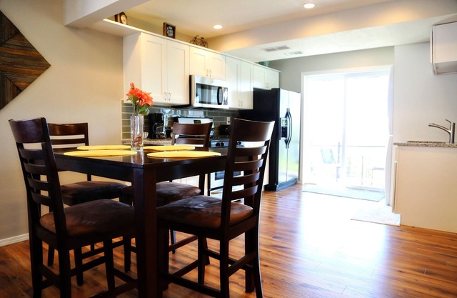 Suite de lujo con cocina, senderos y hermosa vista