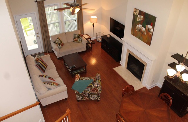 Casa de lujo 4BR / 2. 5BA, a pasos de TPC Clubhouse & Pool