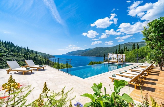 Luxury Beachfront Villa Dubrovnik Sorrento Palace-Pool