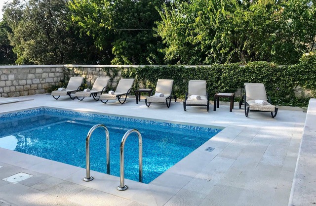 Luxury Villa Hedona with Swimming Pool
