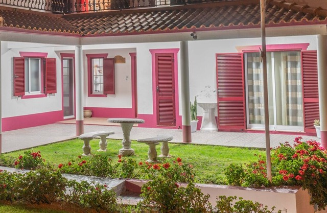VILLA DE LUJO en Ponta Delgada, São Miguel hasta 16 pax con vista al mar
