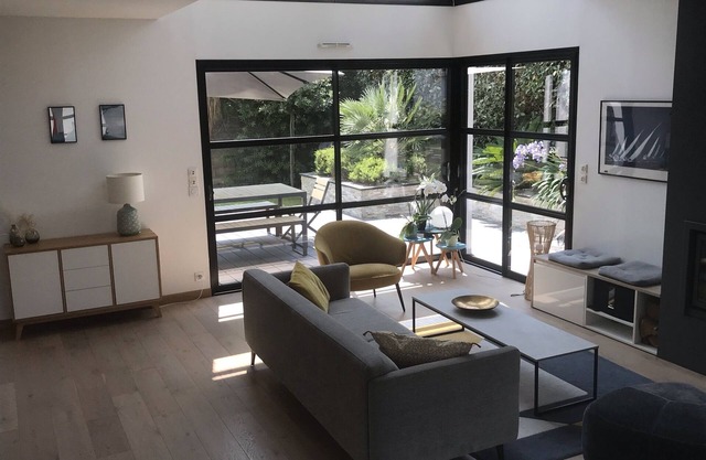 Villa de lujo, moderna, playa y tiendas a pie - Larmor Plage