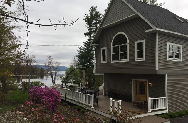 'Luxury' Waterfront Home - 30 minutos del centro de Saratoga