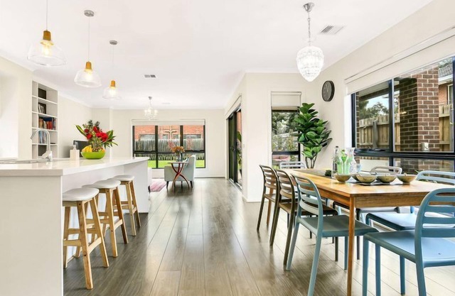 Macpherson Luxe 4BR House por A & J