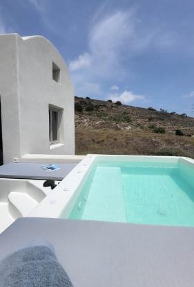 Maeva Suites Santorini