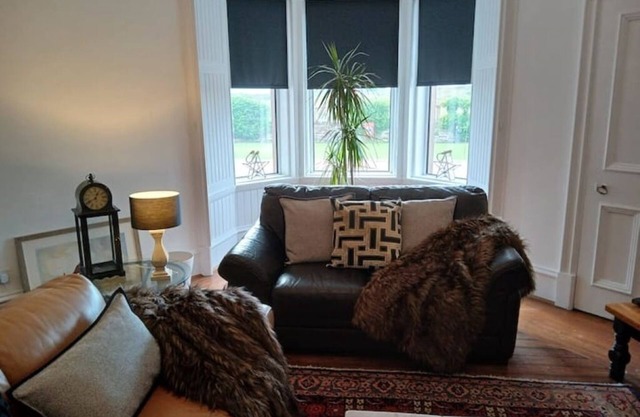 Bed & Breakfast -North Wing Suite St Andrews House sleeps 2