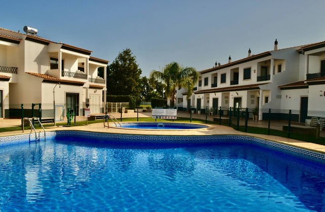 Magnolia Village A TownHouse w/Swimming-Pool