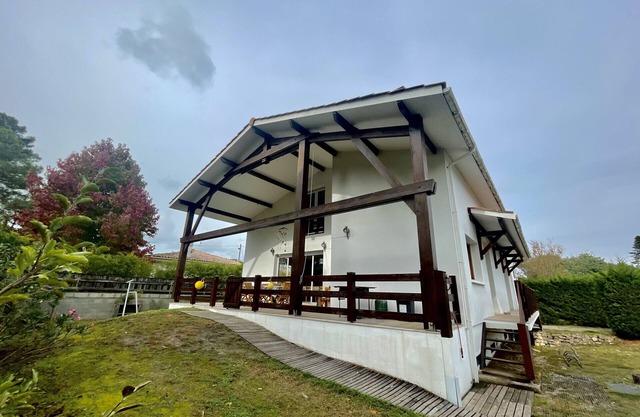Maison 8 pers avec jardin WIFI à 100m du lac de Maubuisson- 453196