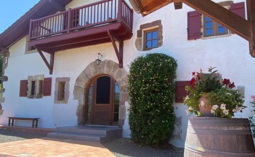 Maison Ameztoia XVe siècle chambres d'hôtes Navarraises