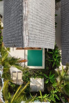 MAKU Oasis Villas and Studios