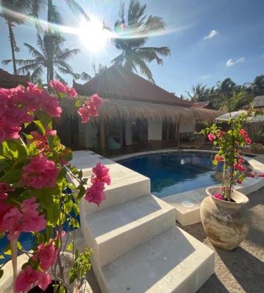 Mandala Beach Healing House or Rooms