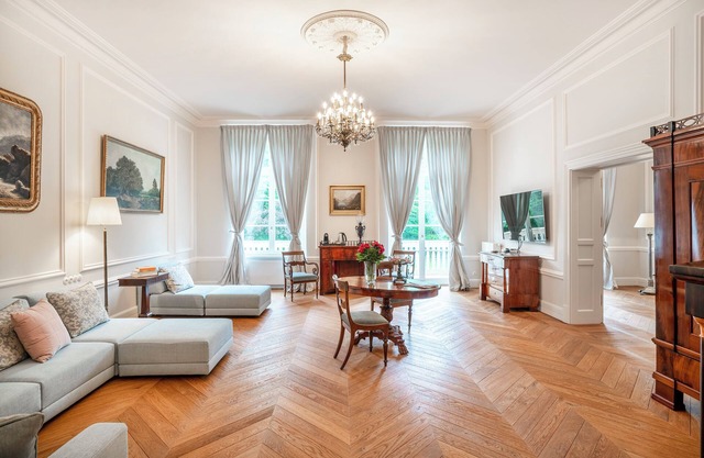 Manowce Palace - Suite with Garden View (Room 14)
