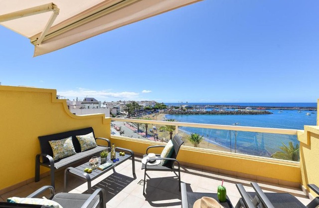 Maranuelas Beachfront 305 FP by VillaGranCanaria