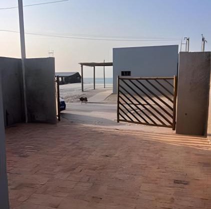 Maraville - Pé na areia, super aconchegante, frente mar com internet
