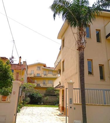 MAREMEU TROPEA