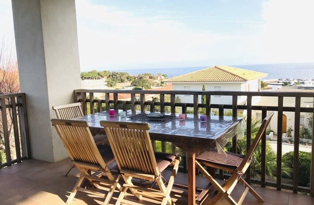 Marine de Sant Ambroggio - Muy bonito apartamento con vistas al mar - F3 V3N4
