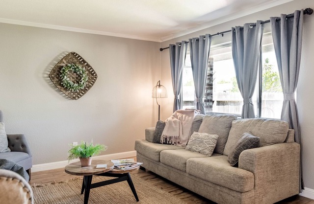 Mariposa Cottage: central para todas las cosas Lodi