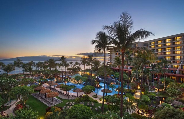 Marriott's Maui Ocean Club - OCEAN FRONT 1 bdrm/living rm/2 bath