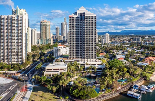 Marriott Vacation Club luxurious resort, fun for all the family Surfers Paradise