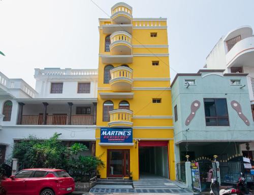 Martine's Residency