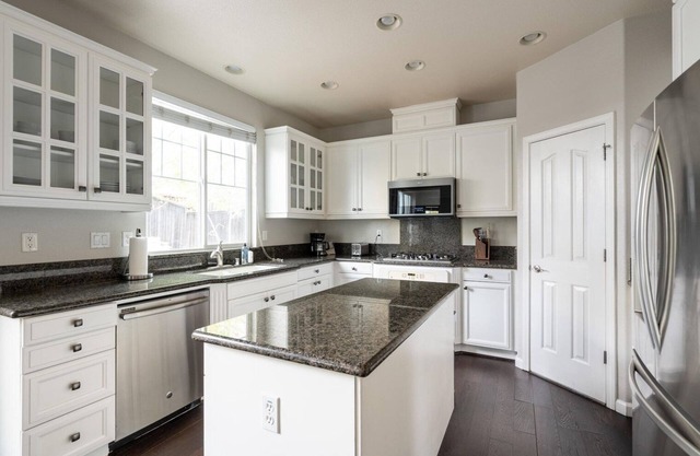 Marvelous San Ramon 4BR w/ Patio, nr Sports & Playgrounds, by Blueground
