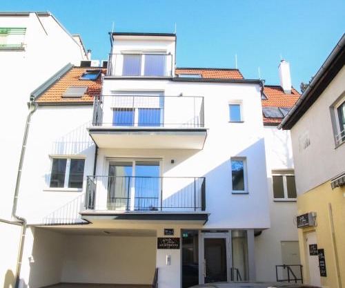 Melange Apartments