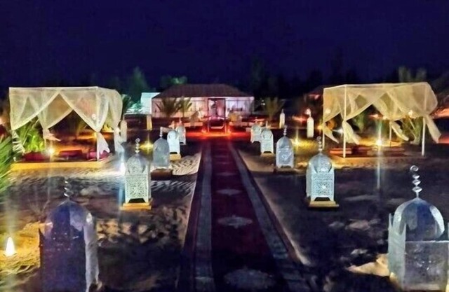 Merzouga Luxury Camp & Camel Trek