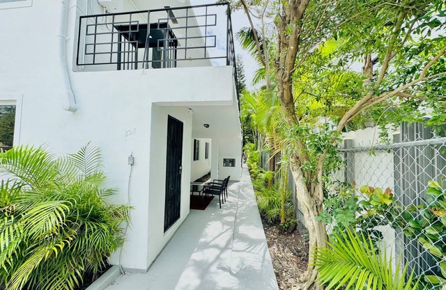 Miami Magic Cozy 2-bedroom Getaway in the City