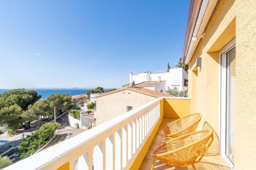 Milenial Immo Almadrava Roses Beach House