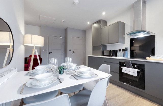 MK Walker Ave 2 bedroom Apt. 06 + Parking by 360 Midlands