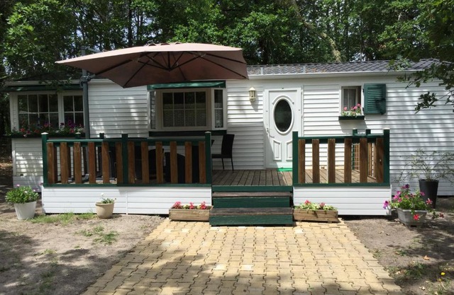 Mobil -home dans un camping arboré et calme