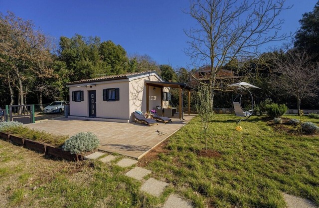 Modean in Pula - Haus für 2-3 Personen