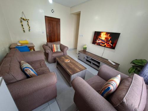 Modern 3-Bedroom Apartment with Gym, Pool and Basketball Court in Buxton Point, Mombasa