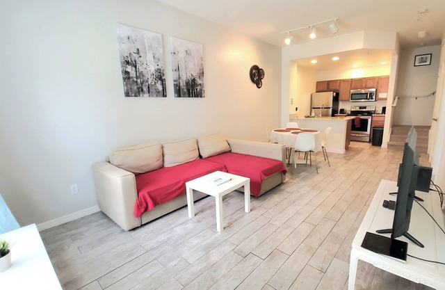 Venetian Bay (2280SV) - Gran 3BR 2BA, Master Suite en planta baja, complejo cerrado