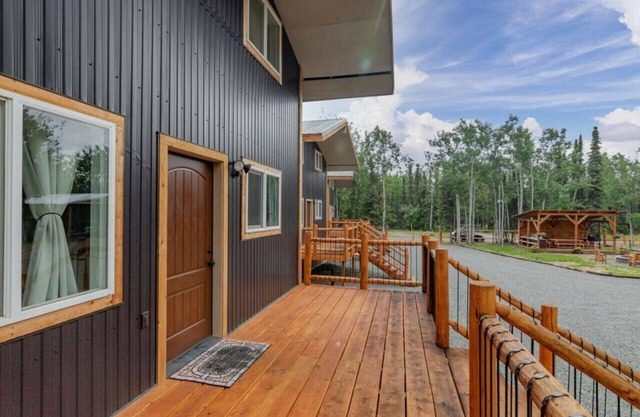Modern Alaskan Cabin - 3