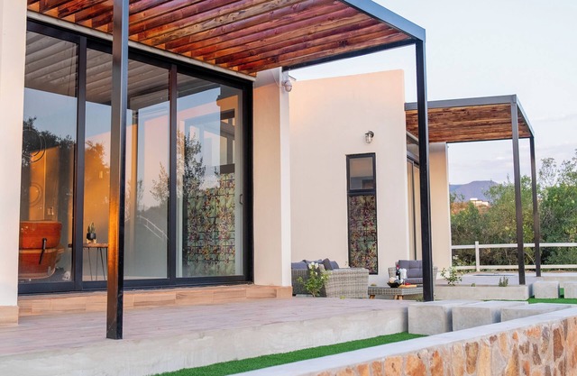 Hermosa casa nueva localizada en el corazon del Valle de Guadalupe