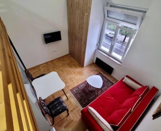 Modern and urban studio near city center