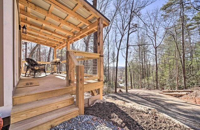 Modern Cabin w/ Fire Pit < 3 Mi to Trails!