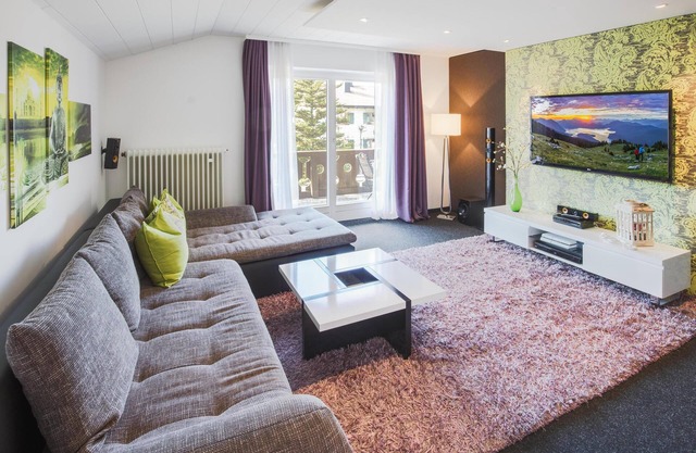 Moderno y cómodo apartamento de 4 estrellas para 2 personas en Krün