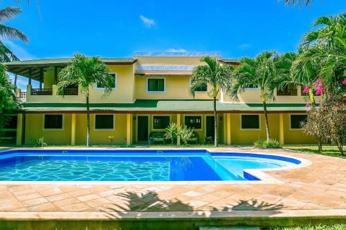 Modern Girasoli Suites 02