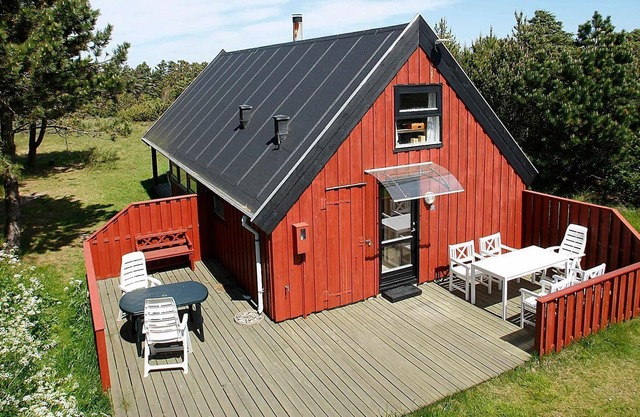 Moderna casa de vacaciones en Skagen con terraza