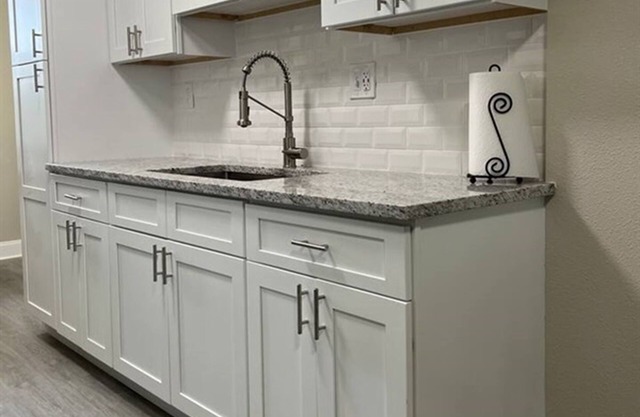 Modern Lauderhill Condo/ Private Room and Bathroom