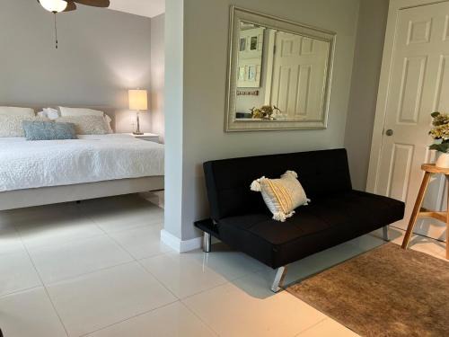 Modern Miami Gem, Fresh Studio by Coral Gables #4