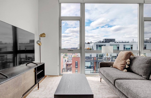 Modern Shaw Studio w/ Gym & W/D, near Metro & U St Bars, by Blueground