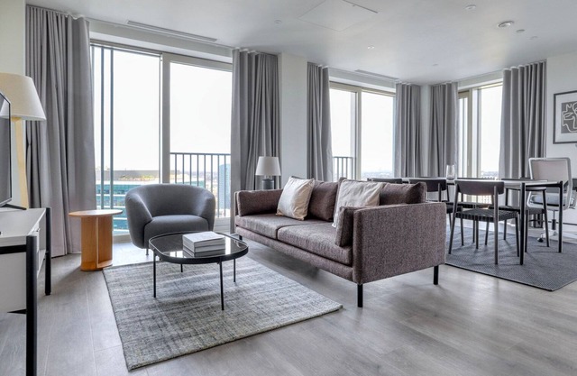 Modern Stratford 2BR w/ Security & Gym, nr Train Station, by Blueground
